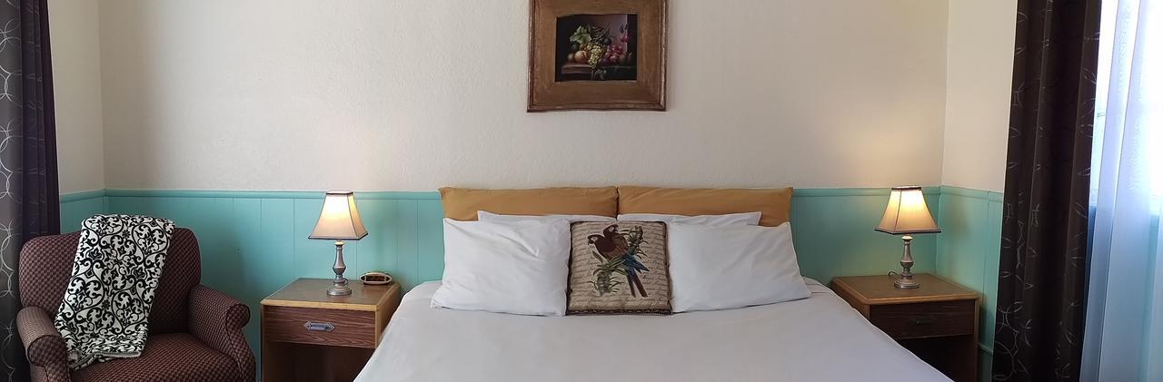 Rocket Inn تروث أور كونسكيونسيس المظهر الخارجي الصورة